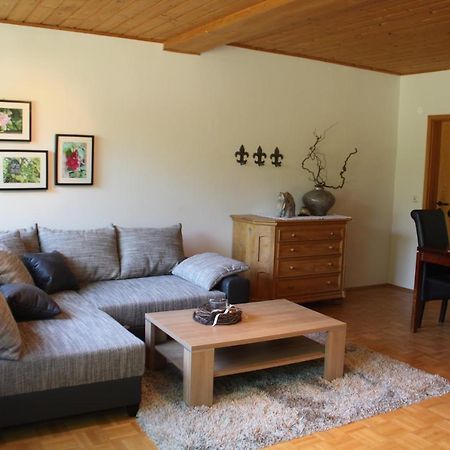 Ferienwohnung Gartenreich Obereisenheim エクステリア 写真