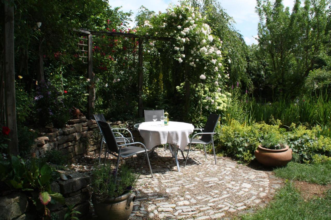 Ferienwohnung Gartenreich Obereisenheim エクステリア 写真